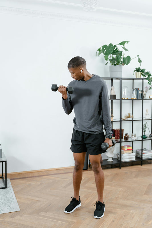 Guide Ultime pour Débuter la Musculation à Domicile